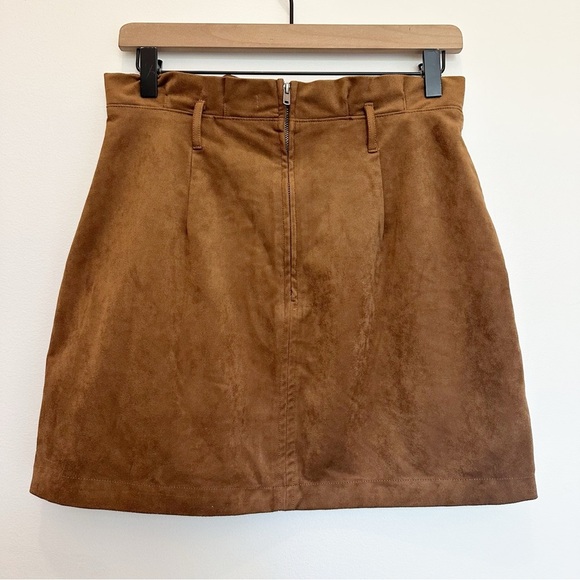 Abercrombie & Fitch Faux Suede Mini Skirt Brown Size Small Pockets Zip Up Short - Picture 3 of 10